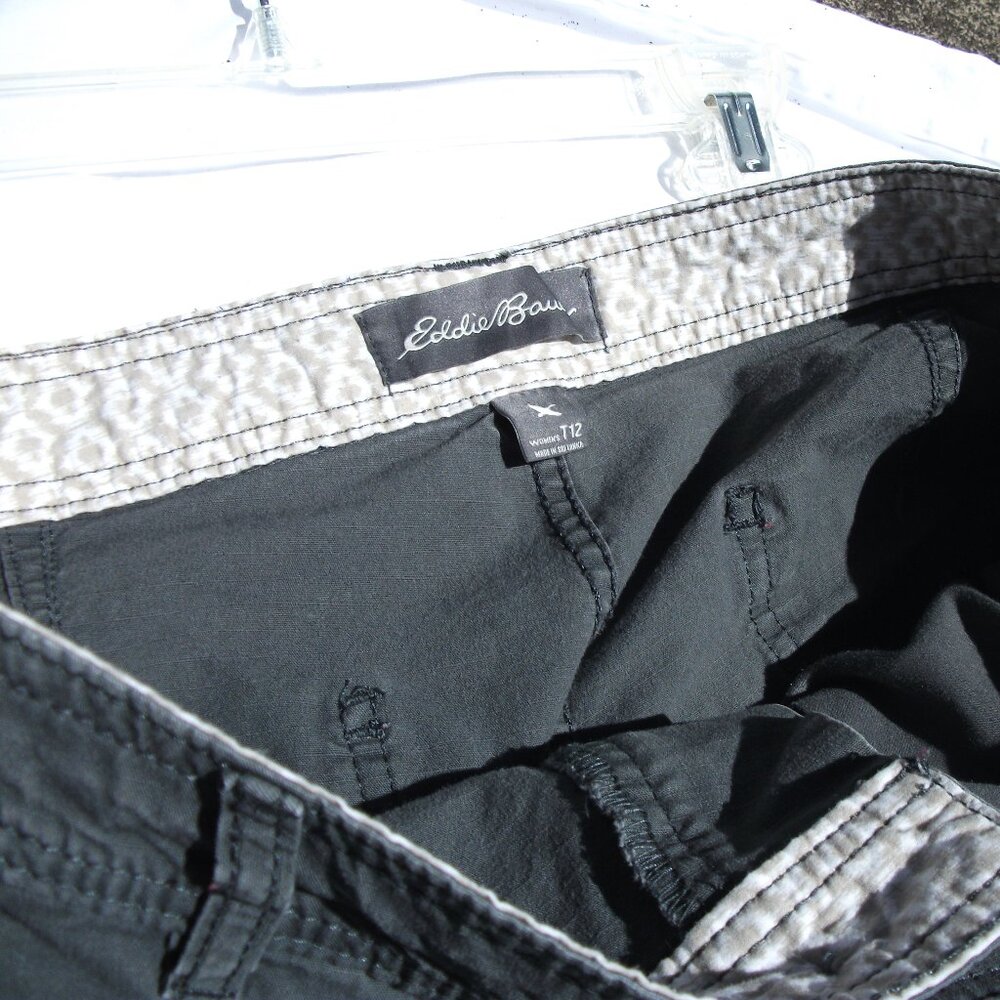 Charcoal gray Eddie Bauer cropped pants size T12